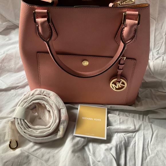 (NWT) Michael Kors Greenwich Bicolor Grab Bag Tote, Purse Cinder/Dusty Rose - Picture 9 of 16